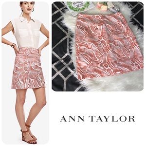 Ann Taylor Wave Stretch Cotton Skirt size 4